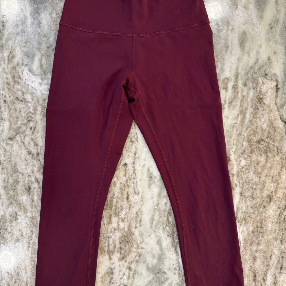 lululemon women’s 6 crop leggings